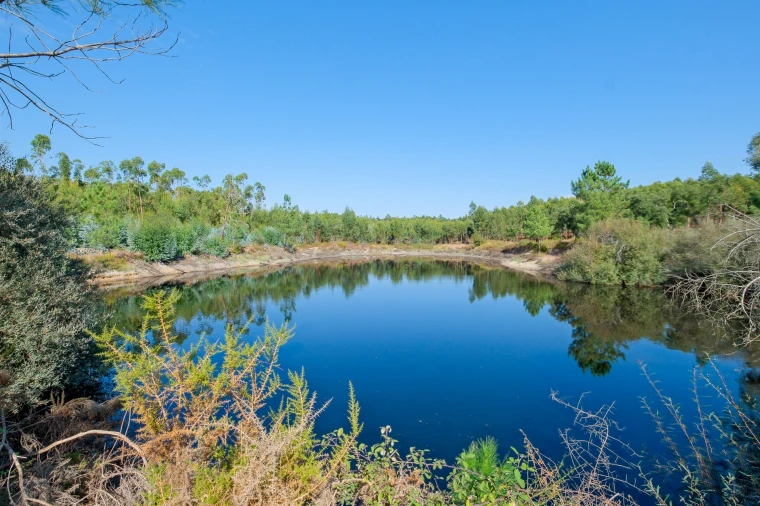 Quinta T2 para Venda em Raposa Foto 19