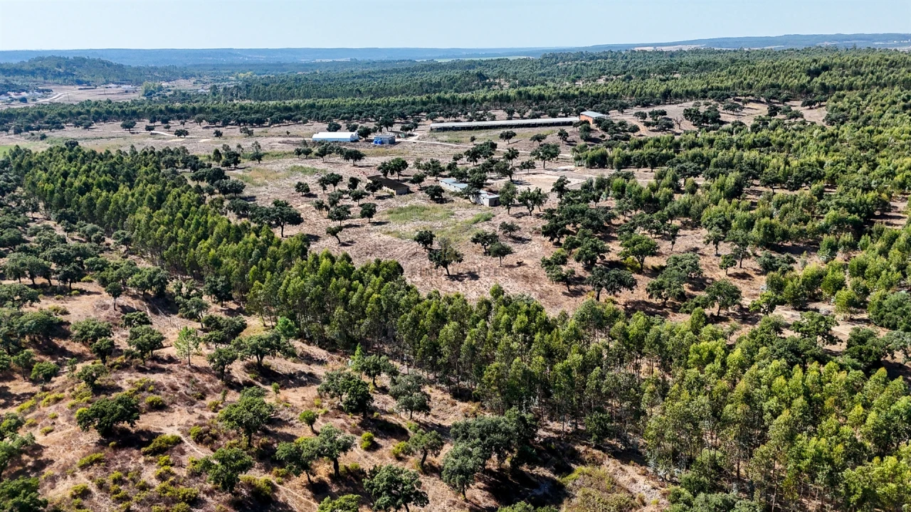 Quinta T2 para Venda em Raposa Foto 8