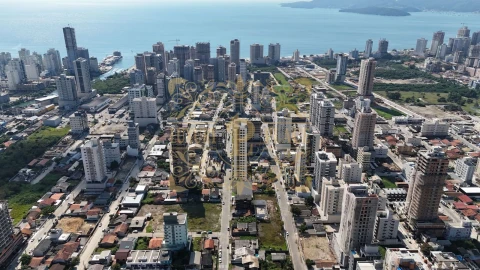 Apartamento T0 para Venda em Sesimbra (Santiago)