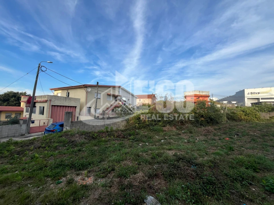 Terreno para Venda em Gulpilhares e Valadares Foto 5