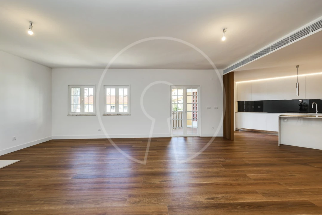 Apartamento T4 para Venda em Santa Maria e São Miguel, São Martinho, São Pedro Penaferrim Foto 9