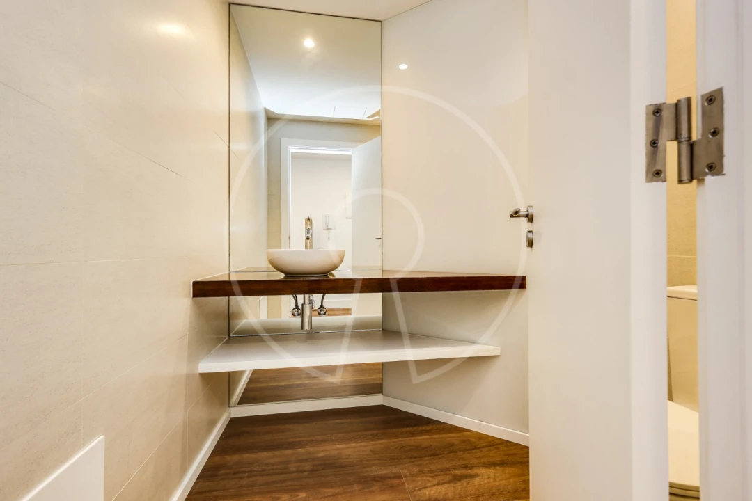 Apartamento T4 para Venda em Santa Maria e São Miguel, São Martinho, São Pedro Penaferrim Foto 11