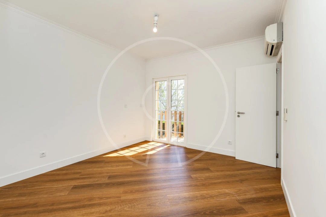 Apartamento T4 para Venda em Santa Maria e São Miguel, São Martinho, São Pedro Penaferrim Foto 24