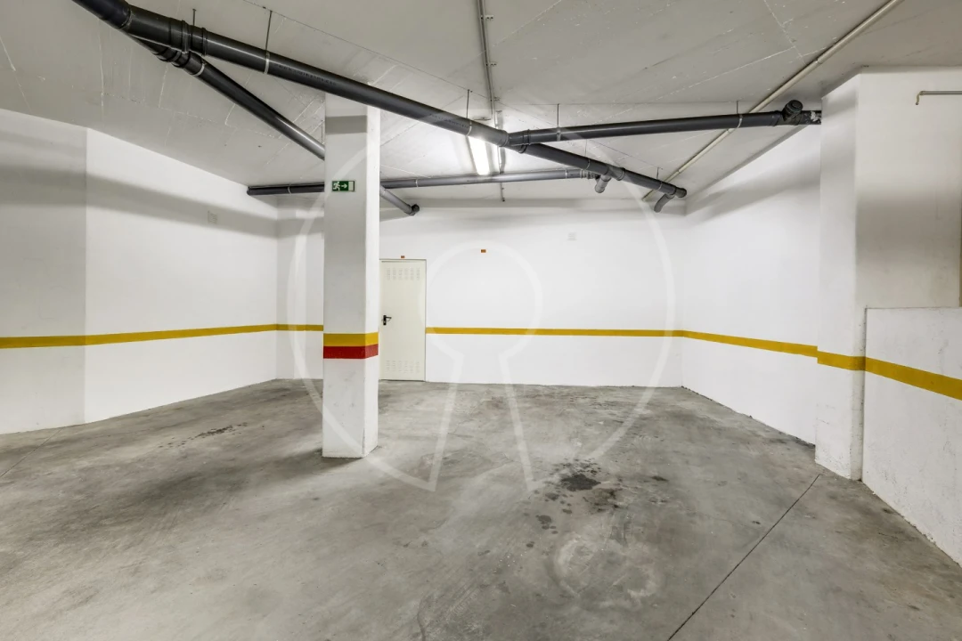 Apartamento T4 para Venda em Santa Maria e São Miguel, São Martinho, São Pedro Penaferrim Foto 33