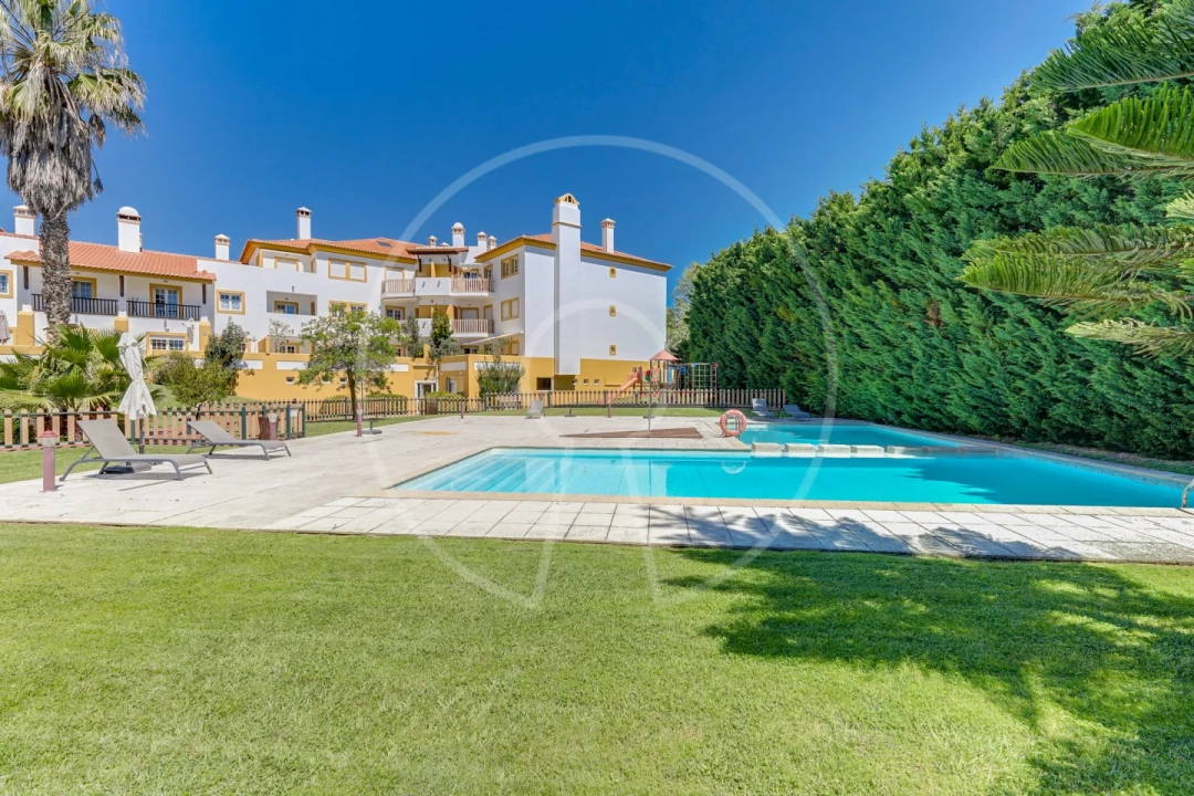 Apartamento T4 para Venda em Santa Maria e São Miguel, São Martinho, São Pedro Penaferrim Foto 1