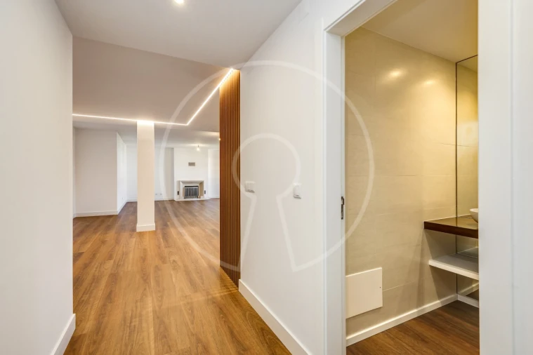 Apartamento T4 para Venda em Santa Maria e São Miguel, São Martinho, São Pedro Penaferrim Foto 10