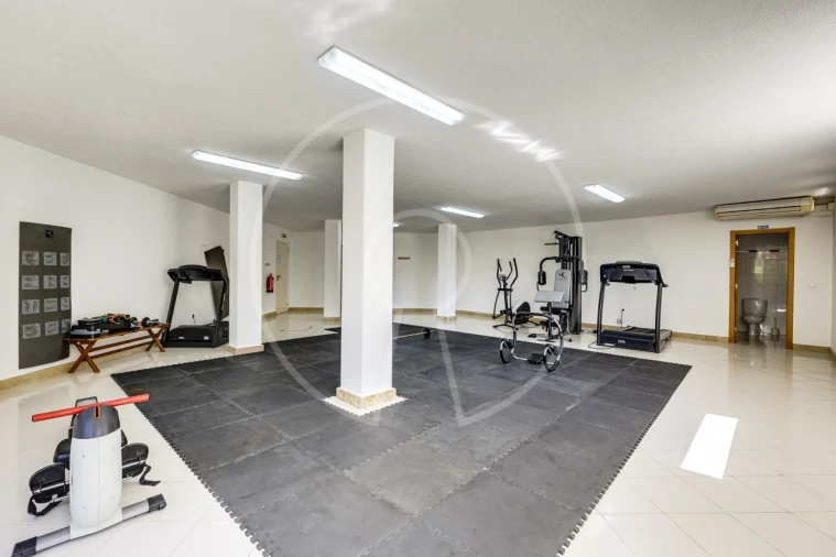 Apartamento T4 para Venda em Santa Maria e São Miguel, São Martinho, São Pedro Penaferrim Foto 32