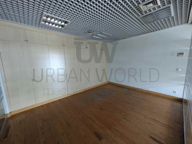 Prédio para Venda em Estrela Foto 4