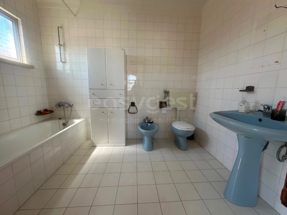 Moradia T7 para Venda em Valado dos Frades Foto 8