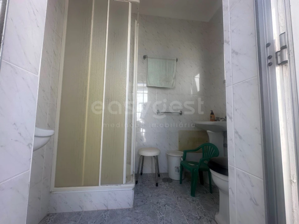 Moradia T7 para Venda em Valado dos Frades Foto 18