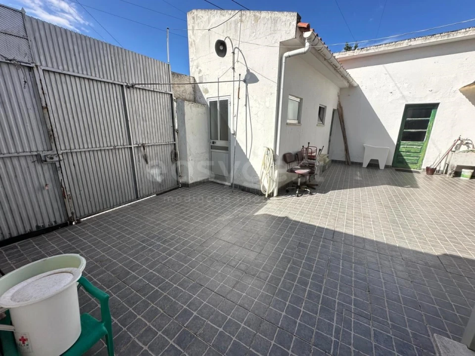 Moradia T7 para Venda em Valado dos Frades Foto 20