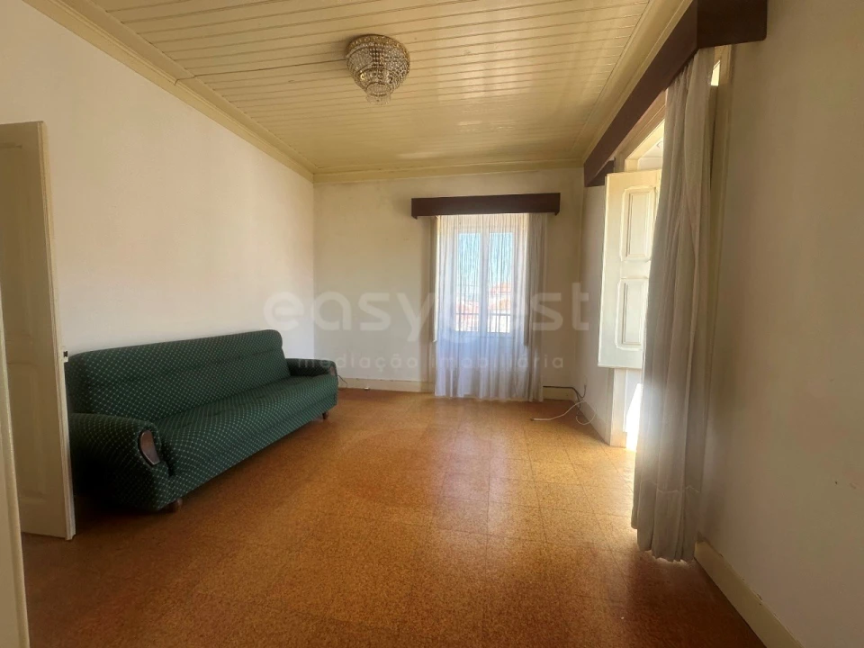 Moradia T7 para Venda em Valado dos Frades Foto 26