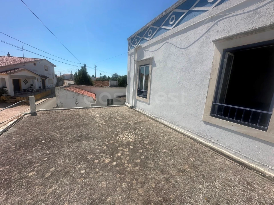 Moradia T7 para Venda em Valado dos Frades Foto 36