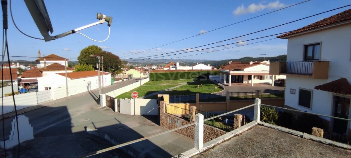 Moradia T7 para Venda em Valado dos Frades Foto 37