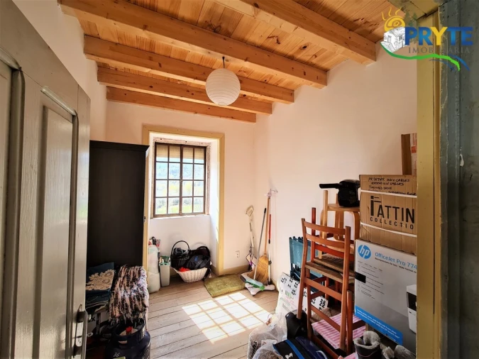 Moradia T4 para Venda em Alvares Foto 14