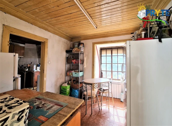 Moradia T4 para Venda em Alvares Foto 19