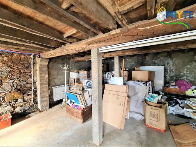 Moradia T4 para Venda em Alvares Foto 31