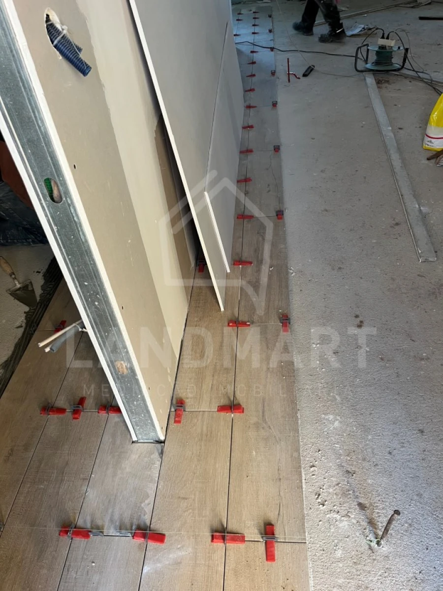 Moradia T3 para Venda em Turquel Foto 2