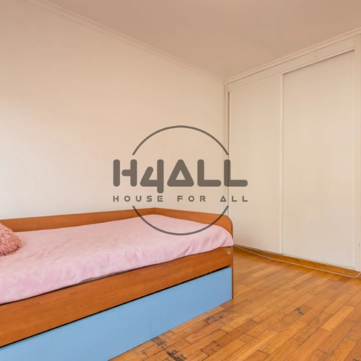 Apartamento T3 para Venda em Caparica e Trafaria Foto 4