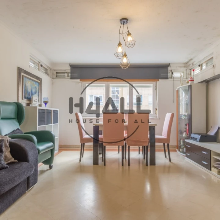 Apartamento T3 para Venda em Caparica e Trafaria Foto 7