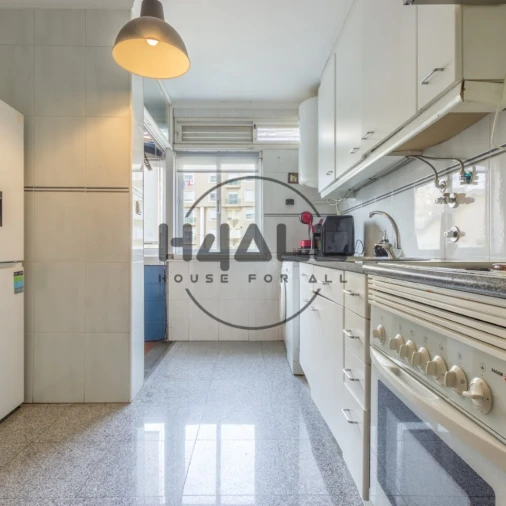 Apartamento T3 para Venda em Caparica e Trafaria Foto 17