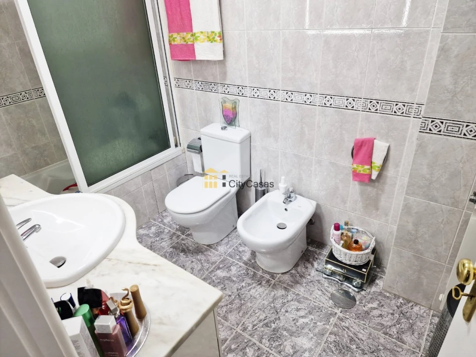 Apartamento T3 para Venda em Rio Tinto Foto 22