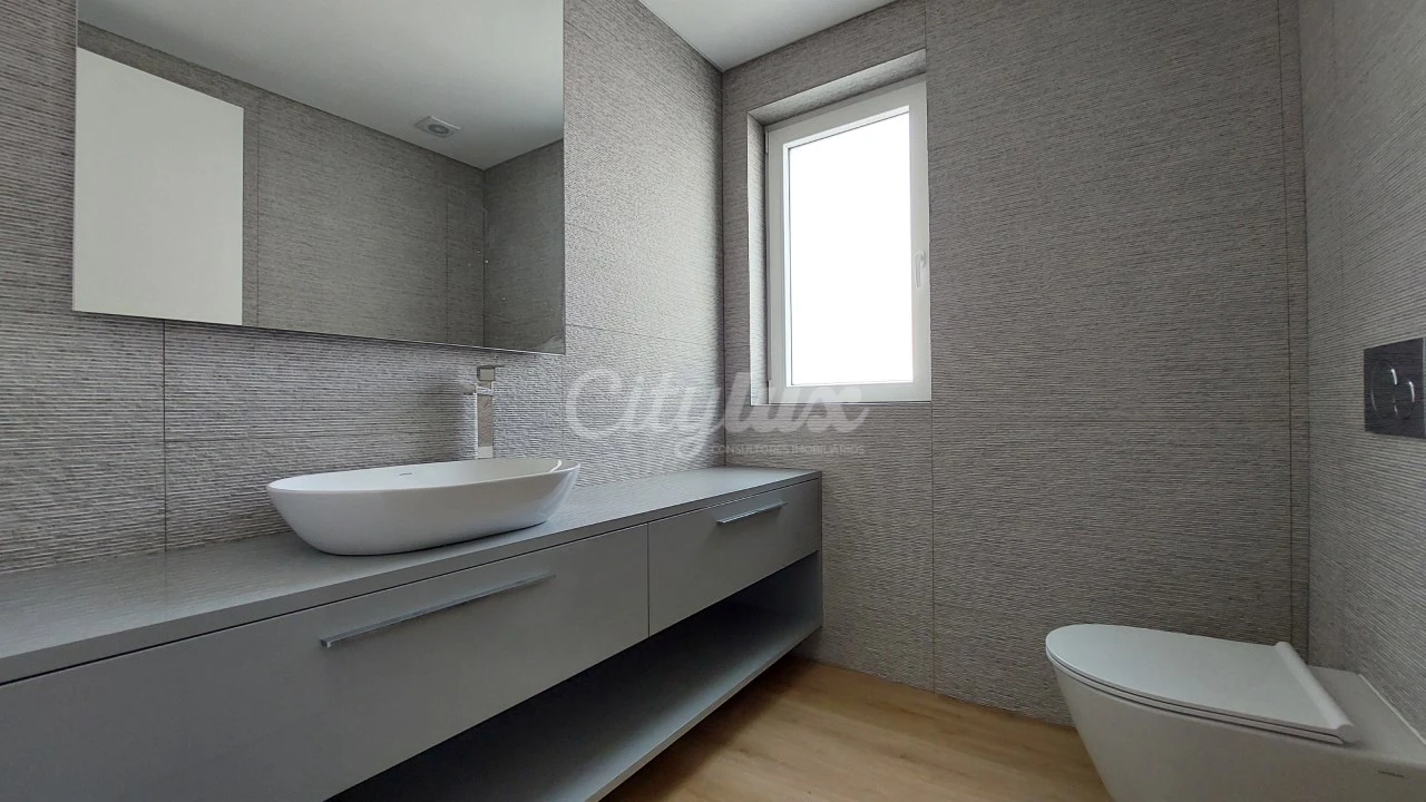 Apartamento T3 para Venda em Carcavelos e Parede Foto 13