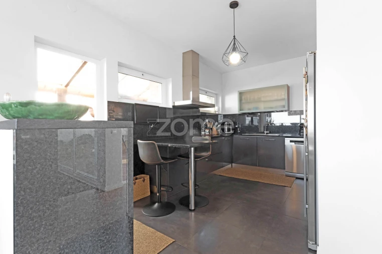 Moradia T4 para Venda em Mafamude e Vilar do Paraíso Foto 17