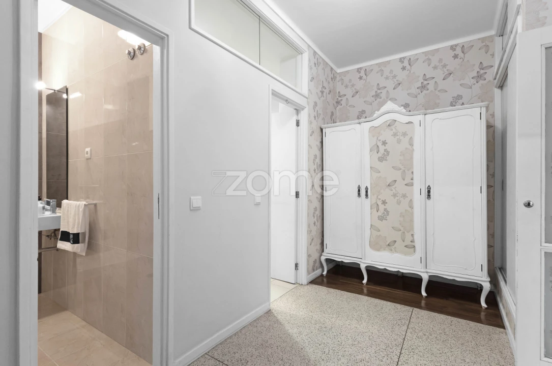 Moradia T4 para Venda em Mafamude e Vilar do Paraíso Foto 45