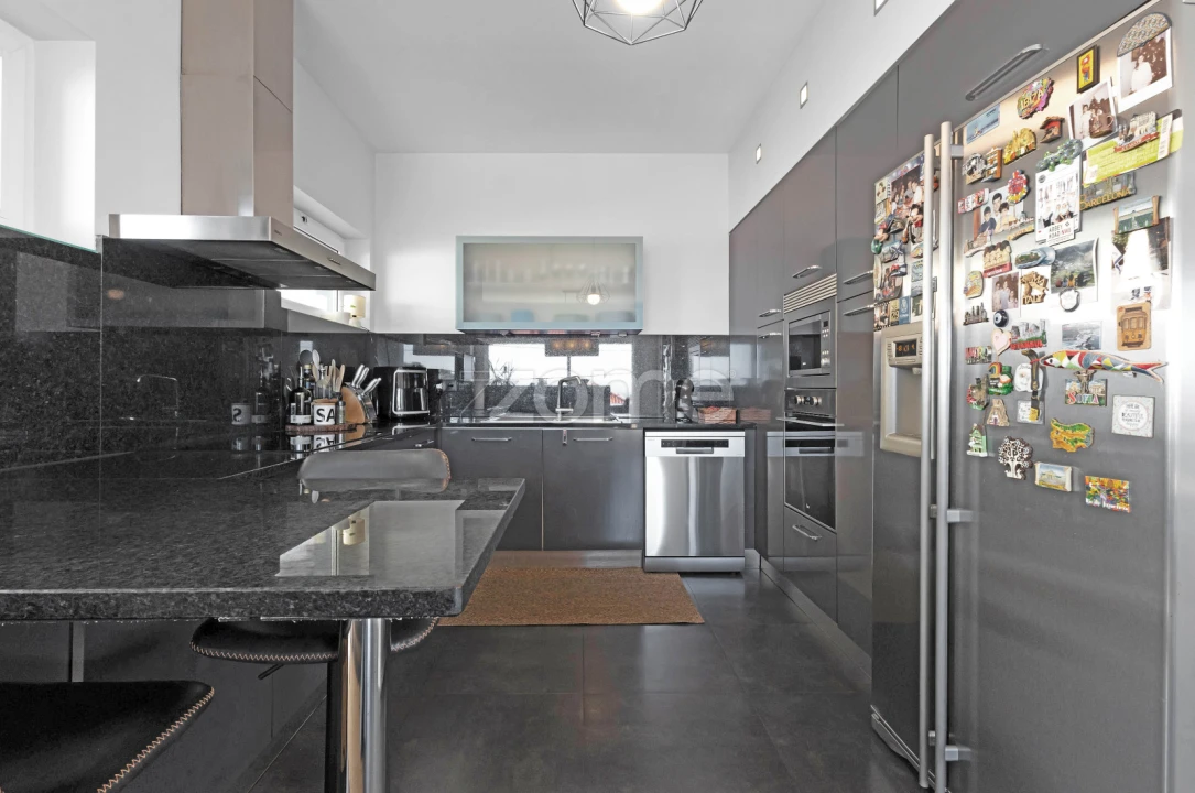 Moradia T4 para Venda em Mafamude e Vilar do Paraíso Foto 21