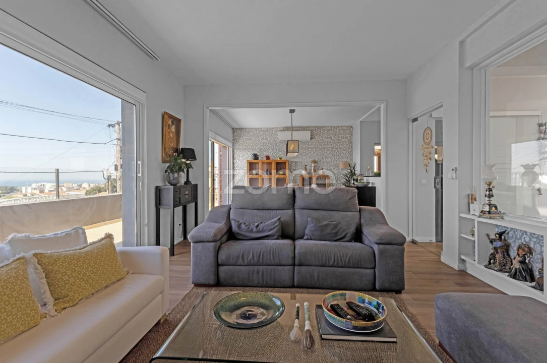 Moradia T4 para Venda em Mafamude e Vilar do Paraíso Foto 4