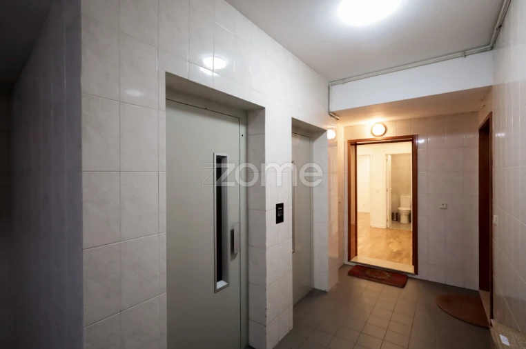 Apartamento T2 para Arrendamento em Mafamude e Vilar do Paraíso Foto 22