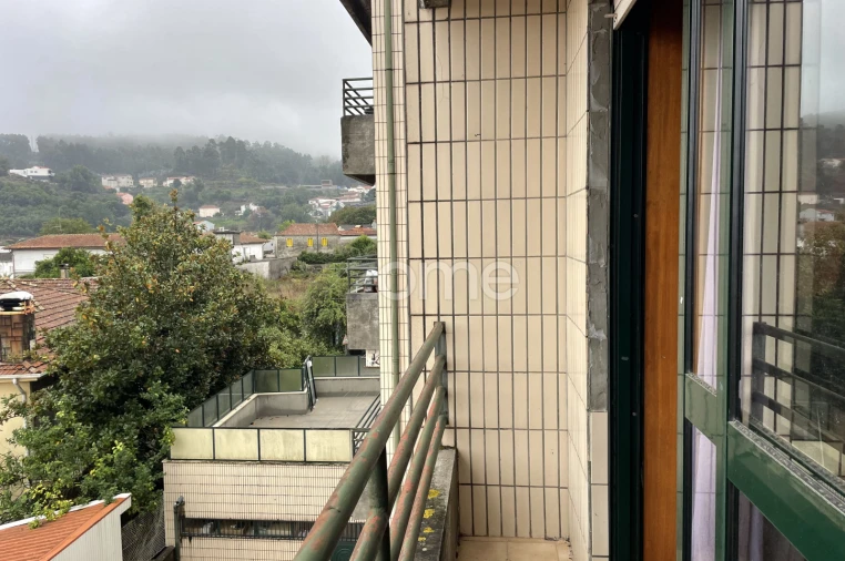 Apartamento T3 para Venda em Rebordosa Foto 11