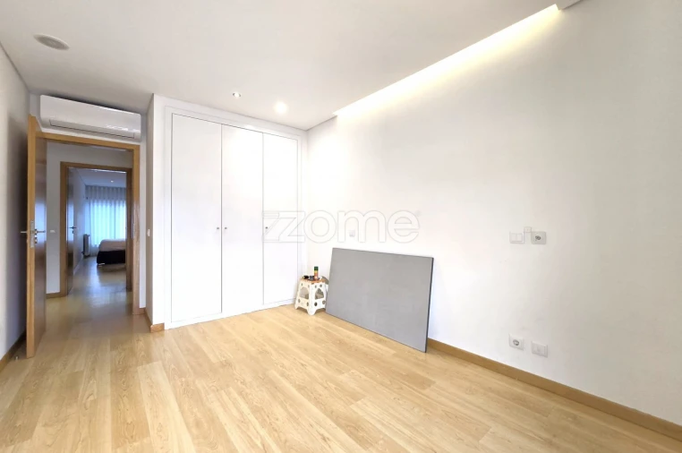 Apartamento T3 para Arrendamento em Leiria, Pousos, Barreira e Cortes Foto 20