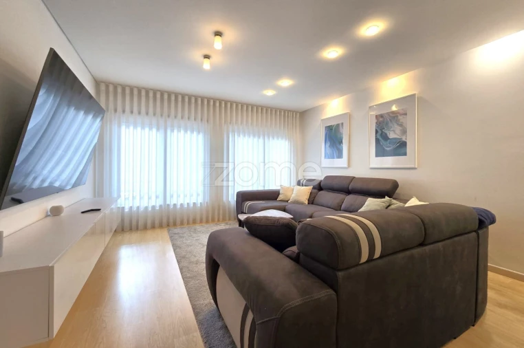 Apartamento T3 para Arrendamento em Leiria, Pousos, Barreira e Cortes Foto 3