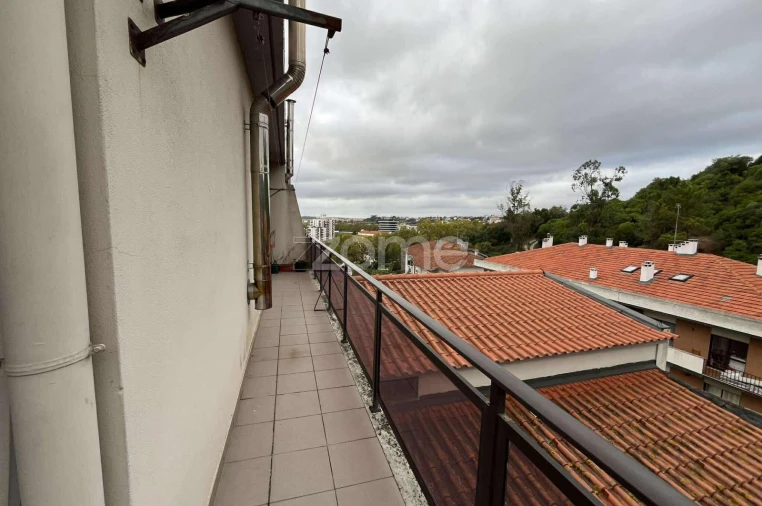 Apartamento T3 para Arrendamento em Leiria, Pousos, Barreira e Cortes Foto 6