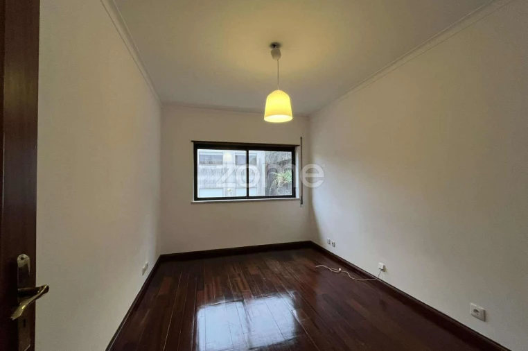 Apartamento T3 para Arrendamento em Leiria, Pousos, Barreira e Cortes Foto 10