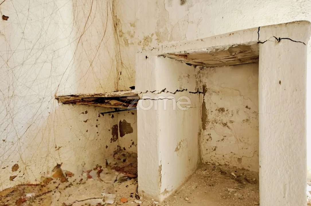 Terreno Comércio / Armazém para Venda em Armação de Pera Foto 5