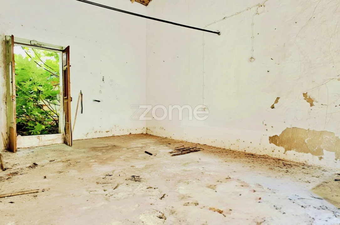 Terreno Comércio / Armazém para Venda em Armação de Pera Foto 7