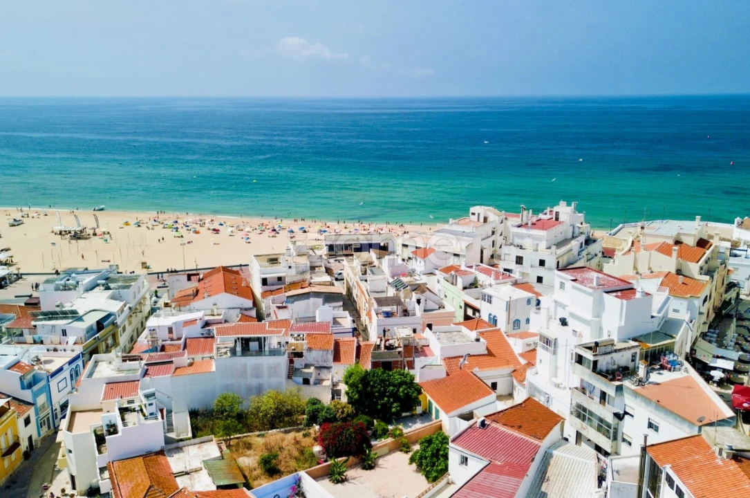 Terreno Comércio / Armazém para Venda em Armação de Pera Foto 10