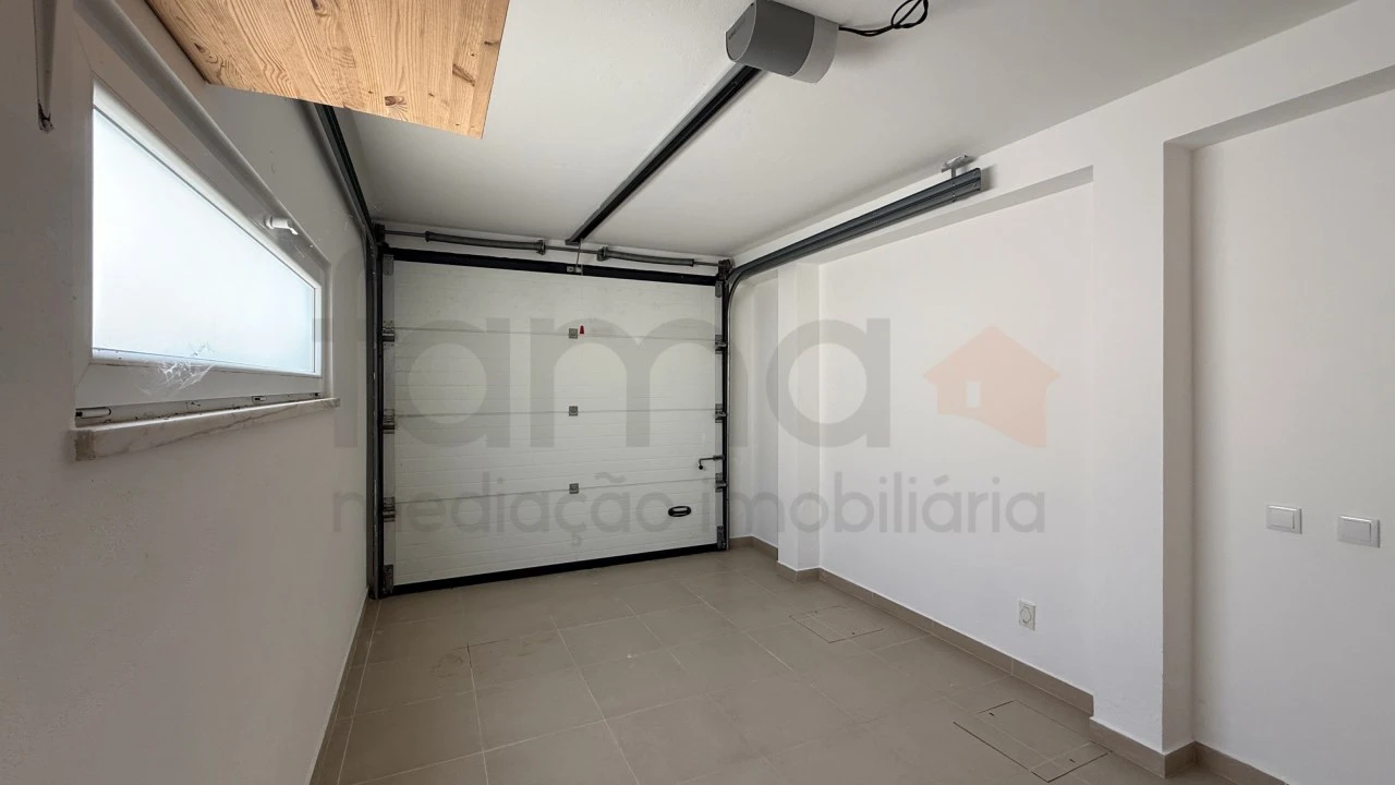 Moradia T3 para Arrendamento em Silveira Foto 10