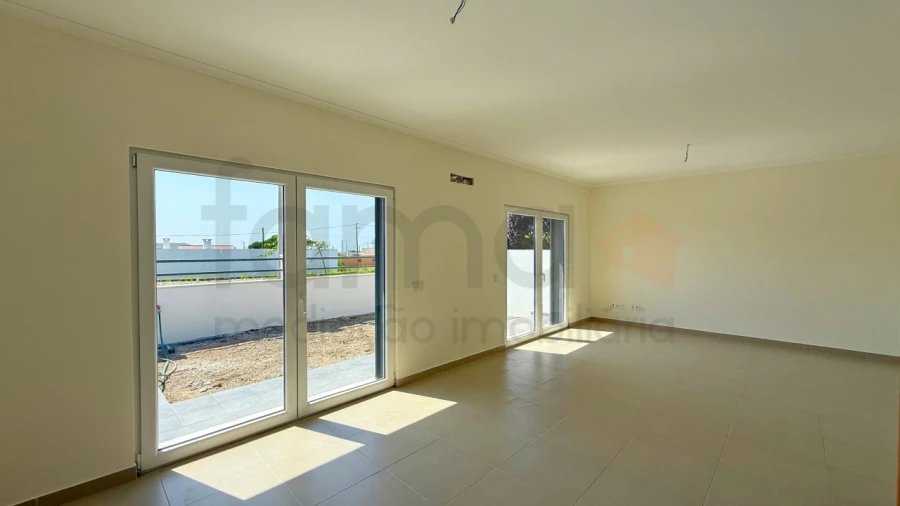 Moradia T3 para Arrendamento em Silveira Foto 19