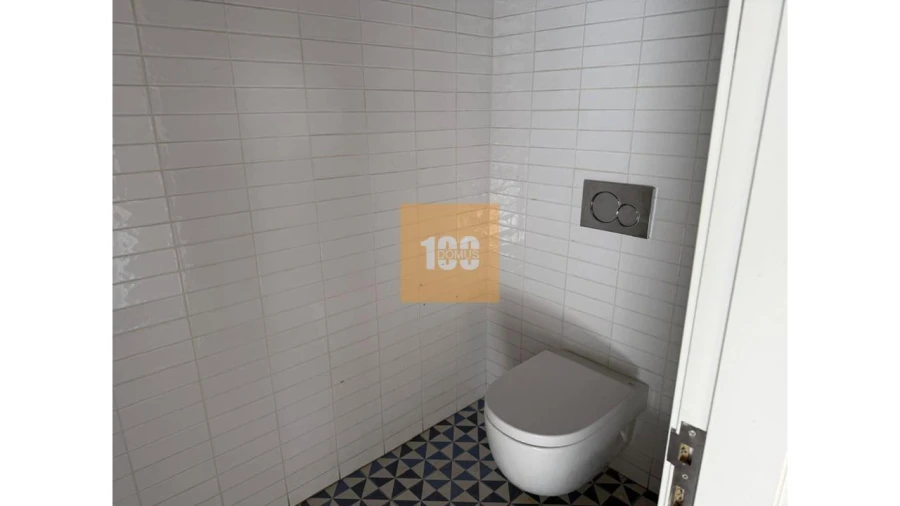 Negócio para Venda em Cedofeita, Santo Ildefonso, Sé, Miragaia, São Nicolau e Vitória Foto 10