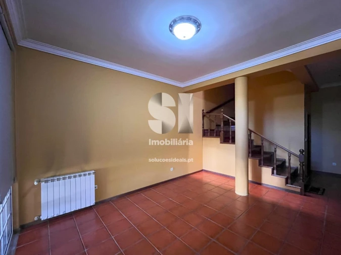 Moradia T4 para Venda em Nossa Senhora da Conceição, São Pedro e São Dinis Foto 29