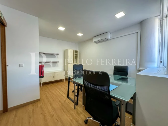 Escritório para Arrendamento em Vila Nova de Famalicão e Calendário Foto 5
