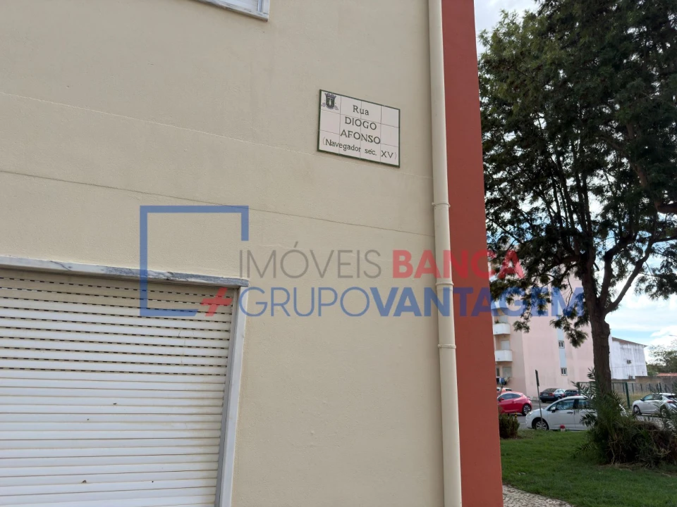 Apartamento T3 para Venda em Carregado e Cadafais Foto 14
