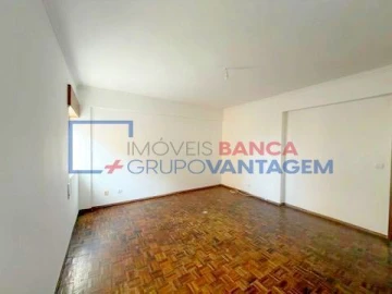 Apartamento T3 para Venda em Carregado e Cadafais