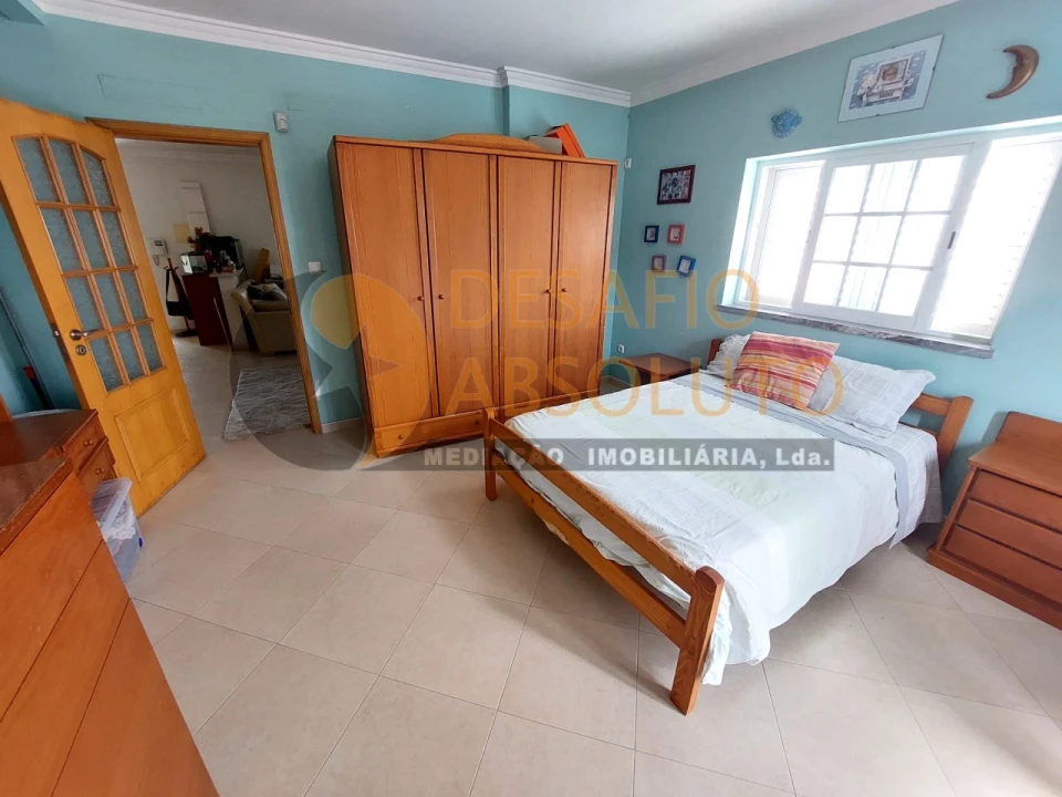 Moradia T4 para Venda em Laranjeiro e Feijó Foto 20