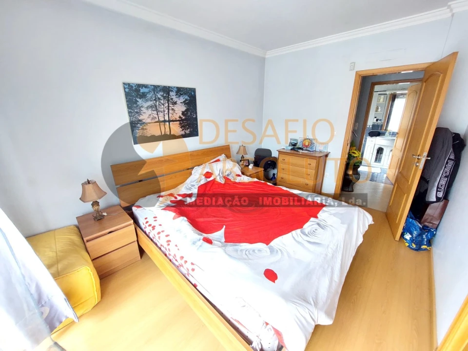 Moradia T4 para Venda em Laranjeiro e Feijó Foto 23