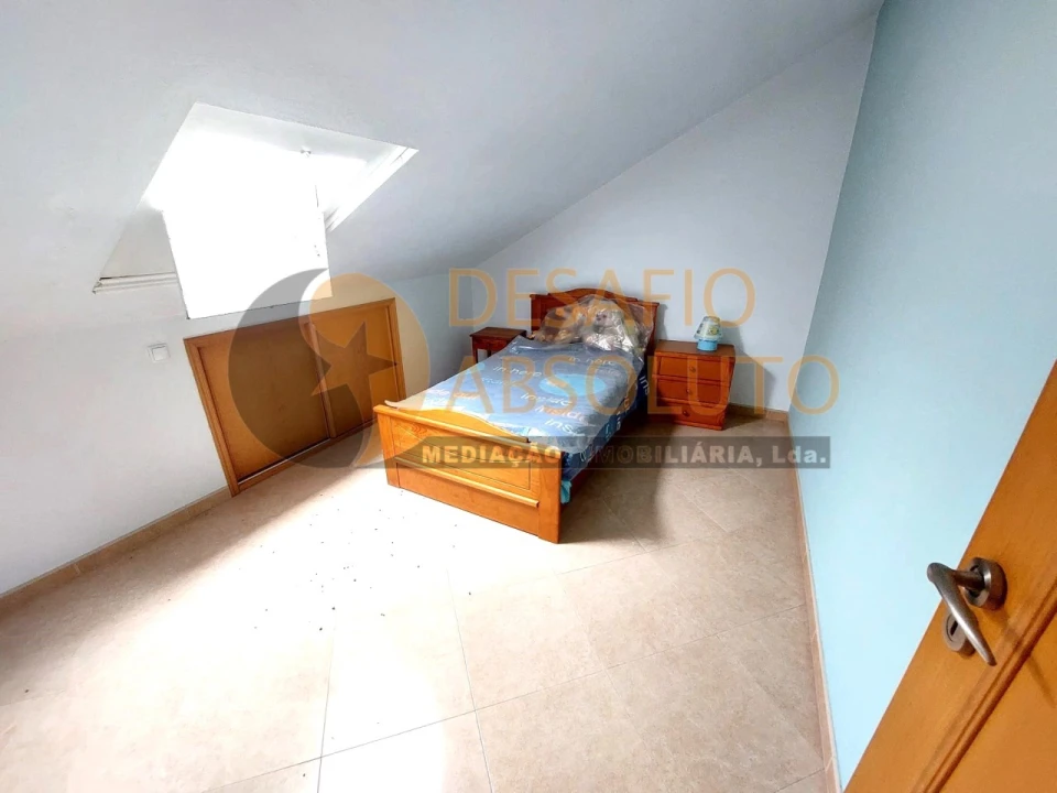 Moradia T4 para Venda em Laranjeiro e Feijó Foto 28